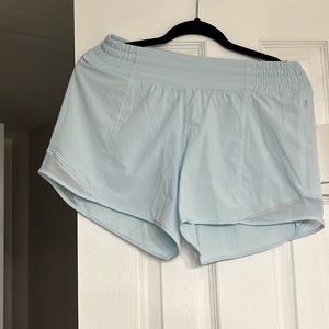Lululemon Hotty Hot shorts NWT